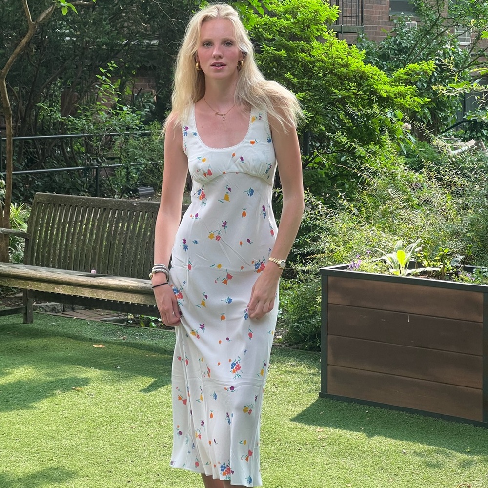 Rumored White Floral Midi Dress